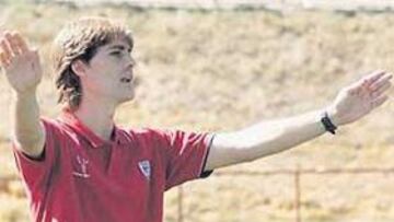 <b>NUEVA FACETA. </b>Guerrero. durante el partido ante el Numancia.