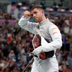 Carlos Llavador, bronce en París