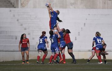 Imágenes de la semifinal del Campeonato de Europa de rugby femenino disputada en el Estadio Central de la Universidad Complutense entre la selección española, dirigida por José Antonio Barrio, y la selección rusa.