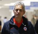Reinaldo Rueda sufre con posible tormenta en Japón