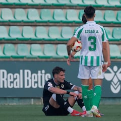 El Betis Deportivo sí cree en el playoff y condena al Hércules