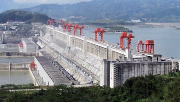 A massive structure built by China has the potential to influence the Earth's rotation, even affecting the length of days.