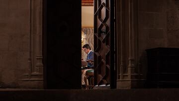 El president de la Generalitat valenciana, Carlos Mazón, ofrece una rueda de prensa tras un pleno extraordinario del Consell, a 4 de noviembre de 2024, en Valencia, Comunidad Valenciana (España). Mazón ha convocado un pleno extraordinario del Consell a última hora para abordar las nuevas medidas de la Generalidad para ayudar a los afectados por la DANA.
04 NOVIEMBRE 2024
Carlos Luján / Europa Press
04/11/2024