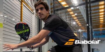 Juan Lebr&oacute;n, n&uacute;mero uno de WPT, con la Babolat Viper Carbon 2020.