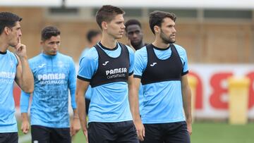 VILA-REAL (CASTELLON) 18/08/2021
 VILLARREAL CF, ENTRENAMIENTO, FOYTH, PEDRAZA
 FOTOS ANGEL SANCHEZ
 