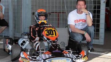 Verstappen junto a su padre Jos.