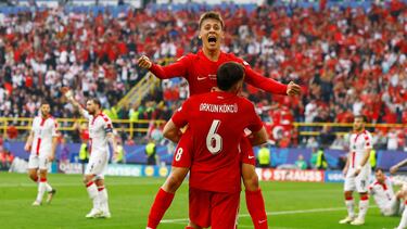 Güler bate a Cristiano por 14 días