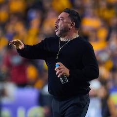 En medio de una final con Toluca, Mohamed se lamenta por Rayados