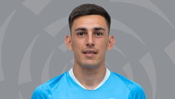 Gonzalo Escobar, lateral izquierdo del UD Ibiza. Futbolista argentino.