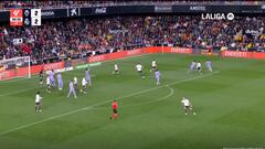 El gol del Madrid al final del partido con sonido ambiente para oír cuándo pitó Gil Manzano