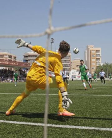 Partido de la final de los Infantiles entre el Málaga y el Betis. 