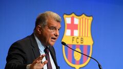 Barcelona's President Joan Laporta addresses a press conference at the Camp Nou stadium in Barcelona on April 17, 2023. - Barcelona president Joan Laporta said on April 16 that the courts had "nothing" against Bar�a in the refereeing scandal that has shaken Spain for two months. Laporta assured that he would "give all the explanations" about the role of FC Barcelona in this case. (Photo by LLUIS GENE / AFP)