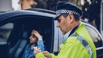 Si estás haciendo esta práctica ‘común’ con las multas de la DGT, ten cuidado: nueve meses de cárcel y 15.000 euros de sanción