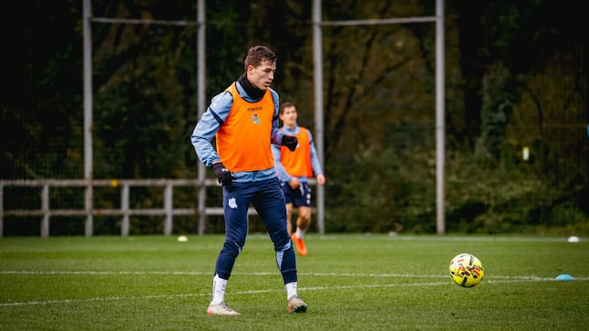 Sucic, el noveno centrocampista, en la mira de clubes para salir en invierno