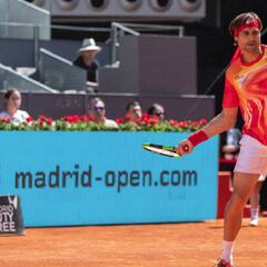Resumen del Bautista - Ferrer (4-6, 6-4 y 4-6): Ferrer alarga su despedida con un triunfo titánico