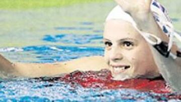 <b>NUEVO RÉCORD. </b>Laure Manaudou lo estableció en 400 libres