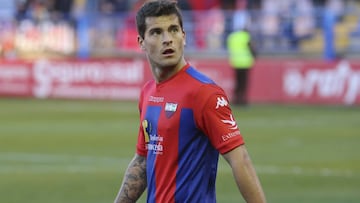 Olabe, futbolista del Extremadura. Le marcó al Deportivo