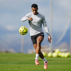 Williams convence a Pacheta