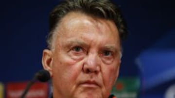 Louis Van Gaal durante la conferencia de prensa al t&eacute;rmino del juego del Manchester United ante el Brujas en B&eacute;lgica.