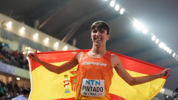 Álex Pintado tras su triunfo en los Mundiales Sub20 de atletismo.
