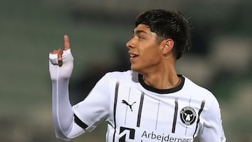 Razgrad (Bulgaria), 23/01/2025.- Midtjylland's Dario Osorio reacts after scoring for the 1-0 lead against Ludogorets during the UEFA Europa League match between PFC Ludogerets Razgrad and FC Midtjylland, in Razgrad, Bulgaria, 23 January 2025. EFE/EPA/VASSIL DONEV