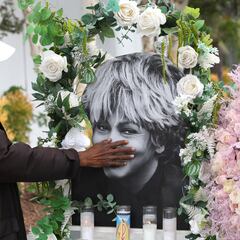 When is Tina Turner’s funeral and what are the plans?