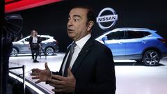 Carlos Ghosn, Chairman and CEO of the Renault-Nissan Alliance talks to media during the 87th International Motor Show at Palexpo in Geneva, Switzerland, March 7, 2017. REUTERS/Denis Balibouse 