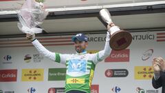 El ciclista espa&ntilde;ol del Movistar Alejandro Valverde celebra su victoria en la clasificaci&oacute;n general de la Volta a Catalunya 2018.