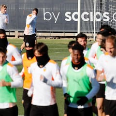 Wass no estará con el Sevilla