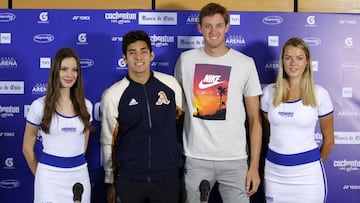 Santiago 12 de septiembre 2019
Los tenistas nacionales, Christian Garín y Nicolás Jarry, realizan una conferencia de prensa para abordar su encuentro del próximo viernes 13 de septiembre.
Javier Torres/Photosport