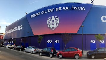 Estadio Ciutat de València.