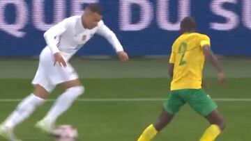 Mbappé modo Ronaldo Nazario contra Sudáfrica