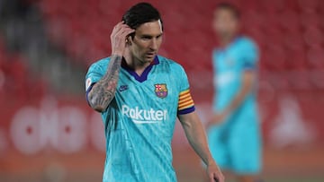 GRAF426. PALMA, 13/06/2020.- El delantero argentino del FC Barcelona Leo Messi durante el partido de la jornada 28 de LaLiga que Real Mallorca y FC Barcelona disputan este s&aacute;bado en el estadio de Son Moix, en Palma. EFE/JuanJo Mart&iacute;n