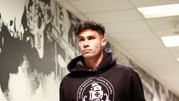 Pablo Galdames se va de Vasco y podría volver a Chile: estos 2 clubes grandes lo buscan