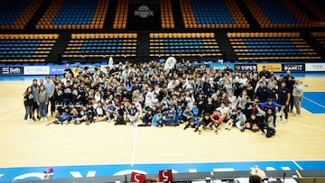 Los participantes en la segunda edición del Basket Menorca Cup.