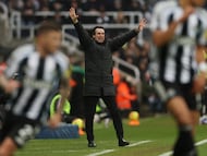 Soccer Football - Premier League - Newcastle United v Aston Villa - St James' Park, Newcastle, Britain - January 25, 2026 Aston Villa manager Unai Emery reacts Action Images via Reuters/Lee Smith EDITORIAL USE ONLY. NO USE WITH UNAUTHORIZED AUDIO, VIDEO, DATA, FIXTURE LISTS, CLUB/LEAGUE LOGOS OR 'LIVE' SERVICES. ONLINE IN-MATCH USE LIMITED TO 120 IMAGES, NO VIDEO EMULATION. NO USE IN BETTING, GAMES OR SINGLE CLUB/LEAGUE/PLAYER PUBLICATIONS. PLEASE CONTACT YOUR ACCOUNT REPRESENTATIVE FOR FURTHER DETAILS..