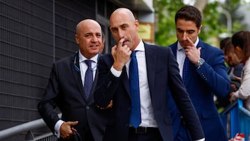 Former president of the Royal Spanish Football Federation Luis Rubiales walks as he leaves a court, on the day he appears before a judge, in Majadahonda, Spain April 29, 2024. REUTERS/Susana Vera