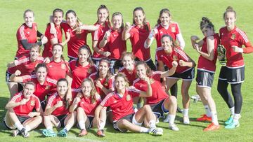 Las internacionales Sub-20 tienen destreza con el bal&oacute;n y con los libros.