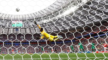 Soccer Football - World Cup - Group A - Russia vs Saudi Arabia - Luzhniki Stadium, Moscow, Russia - June 14, 2018 Russia's Denis Cheryshev scores their fourth goal REUTERS/Kai Pfaffenbach