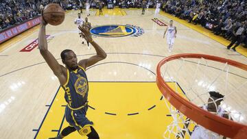 Kevin Durant, durante un partido con los Warriors