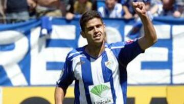 <strong>AL ZARAGOZA.</strong> Hidalgo aportará su experiencia de la pasada temporada para ayudar a que el Zaragoza regrese a Primera División.