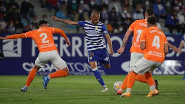 +++++++ durante el partido de la Liga Smartbank Segunda División Jornada 10 entre la SD Ponferradina y el CF Fuenlabrada disputado en el Estadio de El Toralin de Ponferrada.Foto Luis de la Mata