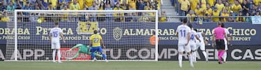 Medio Madrid enluta Cdiz