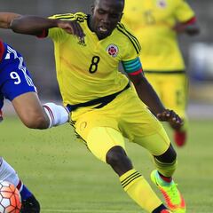 Ceter y Hernández alivian debut de Colombia en 1-1 con Paraguay