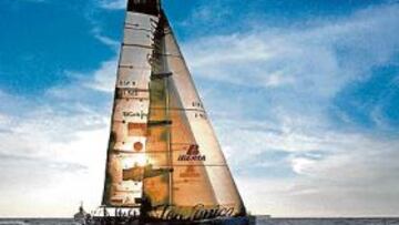 <b>LÍDER SÓLIDO. </b>El 'Telefónica Azul' domina en la tercera etapa.