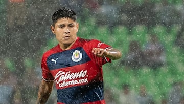 Ambos futbolistas coincidieron en su etapa con Chivas y nuevamente ser&aacute;n dirigidos por el estratega argentino Mat&iacute;as Almeyda.