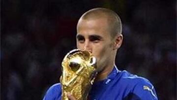 <b>IRREPETIBLE.</b> 2007 ha sido un año inolvidable para Fabio Cannavaro.