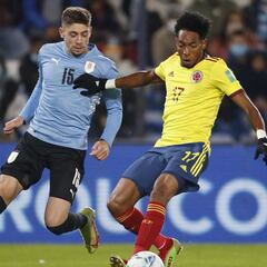 En imágenes, el partido entre Uruguay y Colombia