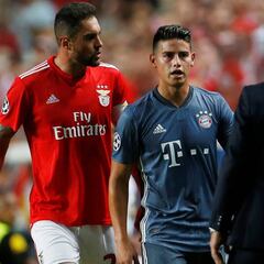 James polémico: le recuerda una 'manito' a la hinchada de Benfica