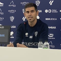Hidalgo: “El Alcoraz lleno y empujando mete miedo al rival”